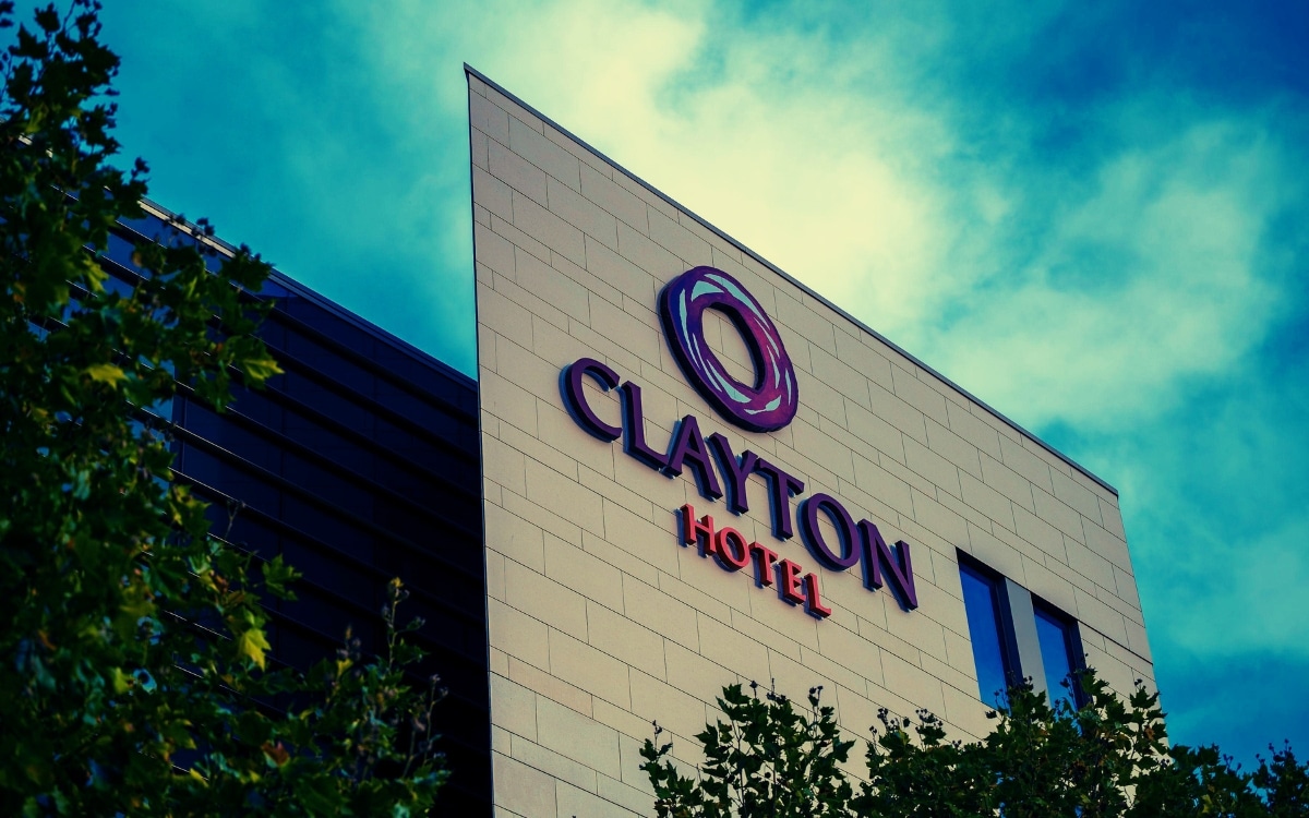 Did we capture the voice of a dead Birmingham man at Clayton Hotel? 2 Clayton Hotel Birmingham